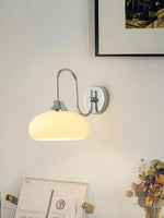 Cargar imagen en el visor de la Galería, Aplique de pared de vidrio con poste curvo Bauhaus