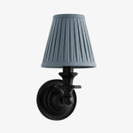 Cargar imagen en el visor de la Galería, Aplique de pared Rowan con pantalla cilíndrica – Aplique de tela para una iluminación acogedora de estilo rústico