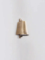 Cargar imagen en el visor de la Galería, Lámpara de Pared Industrial para Exterior – Aplique Impermeable con Forma de Campanilla