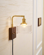 Bild in Gallery-Viewer laden, Fish-Scale Glass and Brass Plug-In Wall Lamp product view