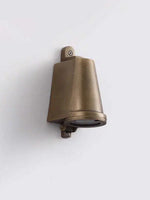 Cargar imagen en el visor de la Galería, Lámpara de Pared Industrial para Exterior – Aplique Impermeable con Forma de Campanilla