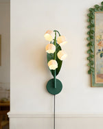 Bild in Gallery-Viewer laden, Green Stem Lily Wall Lamp - product view 3
