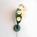 Bild in Gallery-Viewer laden, Green Stem Lily Wall Lamp - product view 7