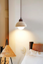 Cargar imagen en el visor de la Galería, Lámpara colgante de madera de travertino con diseño de capullo de flores