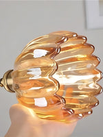 Cargar imagen en el visor de la Galería, Lámpara colgante japonesa retro de cristal con forma de flor