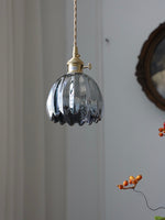 Cargar imagen en el visor de la Galería, Lámpara colgante japonesa retro de cristal con forma de flor