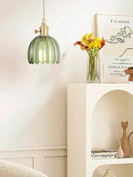 Cargar imagen en el visor de la Galería, Lámpara colgante japonesa retro de cristal con forma de flor