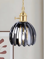 Cargar imagen en el visor de la Galería, Lámpara colgante japonesa retro de cristal con forma de flor