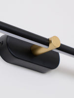 Cargar imagen en el visor de la Galería, Lámpara de pared lineal Kady