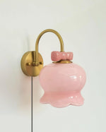Bild in Gallery-Viewer laden, Bow-Topped Glass Bell Plug-In Wall Sconce product view 19
