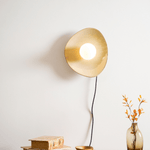 Cargar imagen en el visor de la Galería, Pebble Ceramic Disc Plug-In Wall Light - product image 2