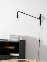 Cargar imagen en el visor de la Galería, Pivoting Long-Arm Black Wall Lamp product view 27