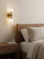 Cargar imagen en el visor de la Galería, Lámpara de pared doble Rivora con tubo de vidrio acanalado: iluminación de pared contemporánea para la entrada
