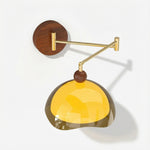 Charger l'image dans la visionneuse de galerie, Applique murale Sunset Vintage Modern – Lampe à double abat-jour de la série Sunset avec base texturée en bois