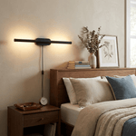 Bild in Gallery-Viewer laden, Seraphina Acrylic Linear Plug-In Wall Light - product image 7