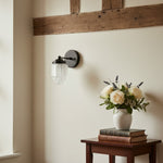 Cargar imagen en el visor de la Galería, Aplique de pared Tierlux de cristal transparente – Diseño arquitectónico Art Déco para baño y pasillo