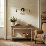 Cargar imagen en el visor de la Galería, Lámpara de tocador Pyralis Cone de 3 luces: diseño moderno y elegante para baños y pasillos