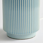 Bild in Gallery-Viewer laden, Ceruna Minimalistische Keramik-Tischlampe - Keramikfuß mit einem Lampenschirm aus Leinen