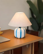 Cargar imagen en el visor de la Galería, Lámpara de Mesa Lollipop Juguetona Esfera Colorida para Decoración de Dormitorio