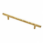 Bild in Gallery-Viewer laden, Natural Brass hammered bar pull with 8.8 inch or 224 mm centers