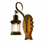 Charger l'image dans la visionneuse de galerie, Hooked Curved Lantern Sconce
