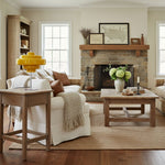 Cargar imagen en el visor de la Galería, Lámpara de mesa de cristal Koloro: moderna lámpara de niveles para espacios de estar o de trabajo