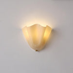 Bild in Gallery-Viewer laden, Bellina Elegante Florale Glas-Wandlampe – Moderne Messing-Wandlampe für Schlafzimmer & Flur