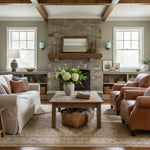 Cargar imagen en el visor de la Galería, Aplique de pared Eloise vintage de vidrio lechoso festoneado: iluminación de acento moderna para baño y dormitorio