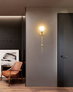 Charger l'image dans la visionneuse de galerie, Applique en laiton Ava