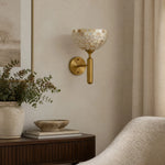 Cargar imagen en el visor de la Galería, White shell mosaic brass wall sconce
