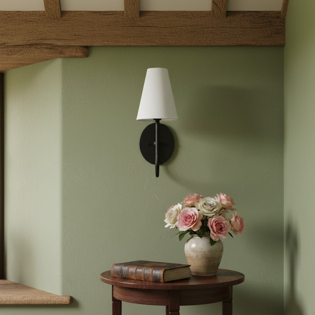 Applique murale traditionnelle Curva Metal Collection - Finition laiton avec abat-jour