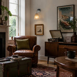 Bild in Gallery-Viewer laden, Latte wall sconce installed in a vintage living room