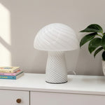 Bild in Gallery-Viewer laden, Striglow Pilz-Tischlampe – Künstlerische visuelle Struktur für Zuhause und Büro