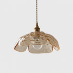 Cargar imagen en el visor de la Galería, Single amber pressed-glass flower pendant with brass socket