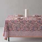 Cargar imagen en el visor de la Galería, Rose mauve floral tablecloth on a dining table