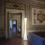 Bild in Gallery-Viewer laden, Romantische einfache weiße Säulen-Stehlampe M27