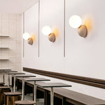 Bild in Gallery-Viewer laden, Travertin Runde Glas Wandlampe
