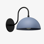 Cargar imagen en el visor de la Galería, Aplique de pared industrial de metal Curva - Brazo curvo de latón - Luminaria de cúpula martillada