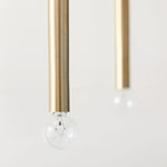 Charger l'image dans la visionneuse de galerie, Lustre à arc Borvia – Design moderne du milieu du siècle, finition champagne