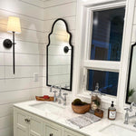 Cargar imagen en el visor de la Galería, Aplique de Pared con Pantalla de Tela Clásica Bryant Estilo Elegante - Iluminación de Mesita de Noche para Dormitorio