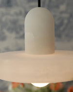 Bild in Gallery-Viewer laden, Carrara Alabaster Pendelleuchte