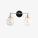 Charger l'image dans la visionneuse de galerie, Applique murale géométrique linéaire Lumio Globe – Luminaire moderne pour salle de bain, idéal pour les zones miroir et lavabo