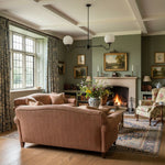 Charger l'image dans la visionneuse de galerie, Lustre globe en verre courbé Glorica – Luminaire moderne pour chambre