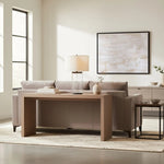 Charger l'image dans la visionneuse de galerie, Lampe de table en verre recyclé Sustaina - Forme sculpturale irrégulière et style côtier pour table de chevet de chambre