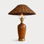 Bild in Gallery-Viewer laden, Camel brown shade wood table lamp