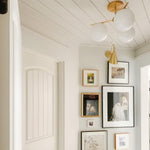 Cargar imagen en el visor de la Galería, Lámpara de araña esférica escultórica Alessora — Lámpara colgante de inspiración retro para vestíbulos y cocinas