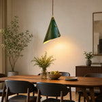 Charger l'image dans la visionneuse de galerie, leather pendant lamp detail