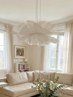 Cargar imagen en el visor de la Galería, Lámpara Colgante Escultural Floral Flora Nordic - Lámpara Decorativa Artística para Sala de Estar