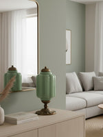 Charger l'image dans la visionneuse de galerie, Lampe de table Eloise en verre vintage