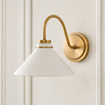 Bild in Gallery-Viewer laden, Aurenza Gebogene Arm Globe Wandlampe – Moderne Industrielle Wandleuchte für Badezimmer, Schlafzimmer und Flur